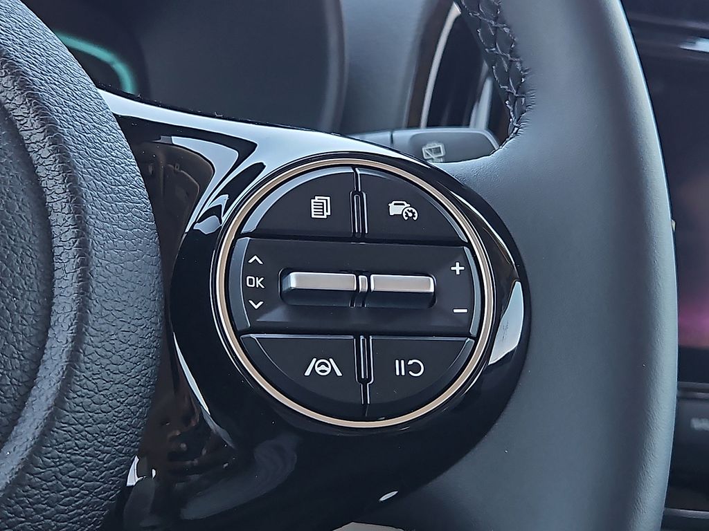 2025 Kia Soul EX - Photo 23