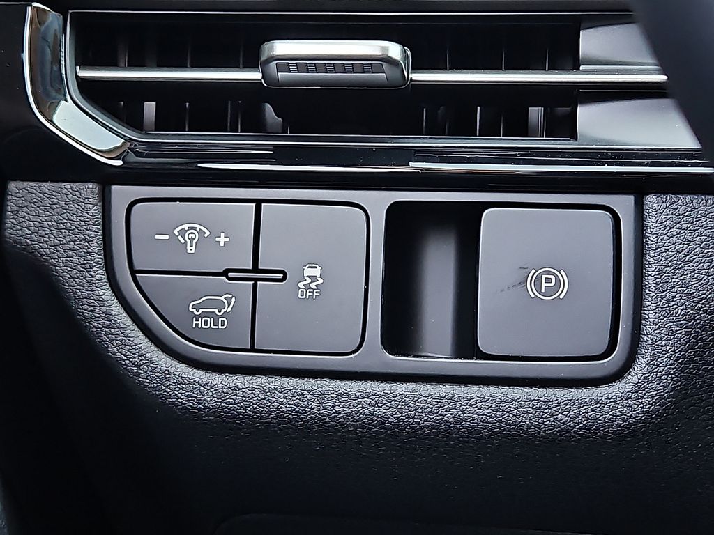 2026 Kia Sportage EX - Photo 21