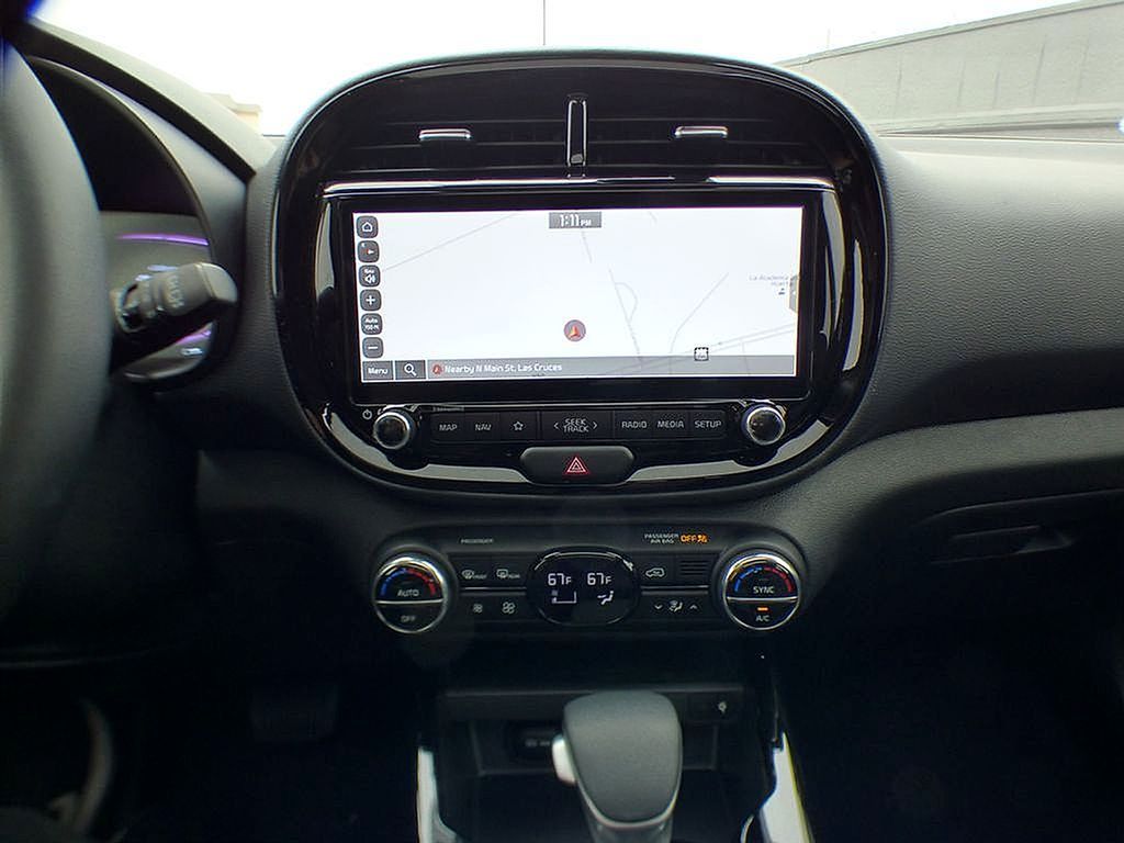 2025 Kia Soul EX - Photo 28