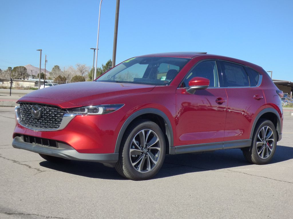 2022 Mazda CX-5 S Premium package