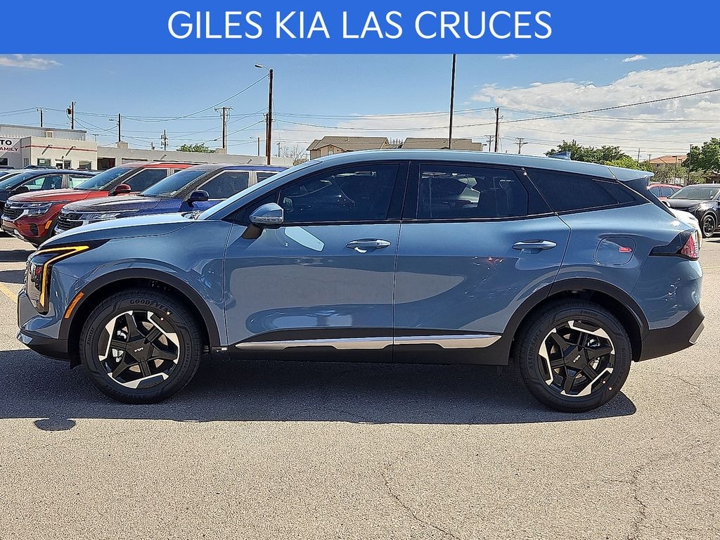 New 2026 Kia Sportage Hybrid S SUV
