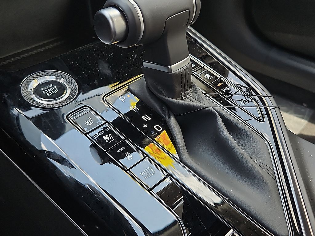 2025 Kia Niro SX Touring - Photo 28