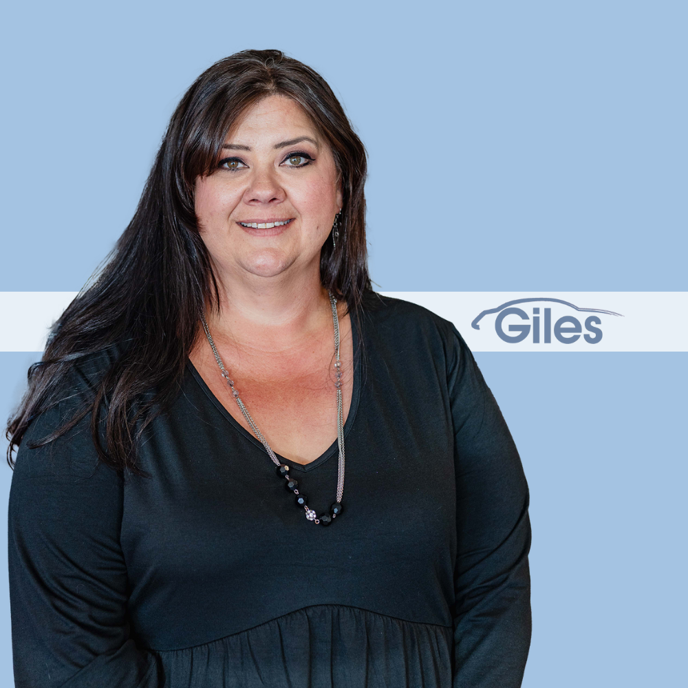 Staff member Nikki Cross from ID_125023