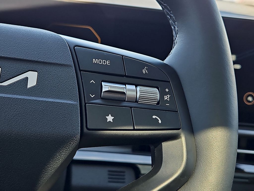 2026 Kia Sportage SX - Photo 23