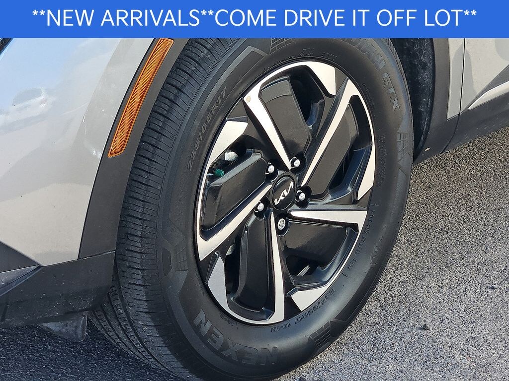 Certified 2024 Kia Sportage Hybrid LX SUV