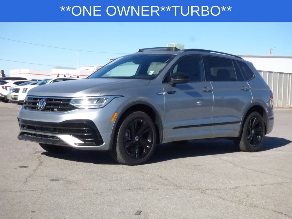 2023 Volkswagen Tiguan SE R-LINE BLACK