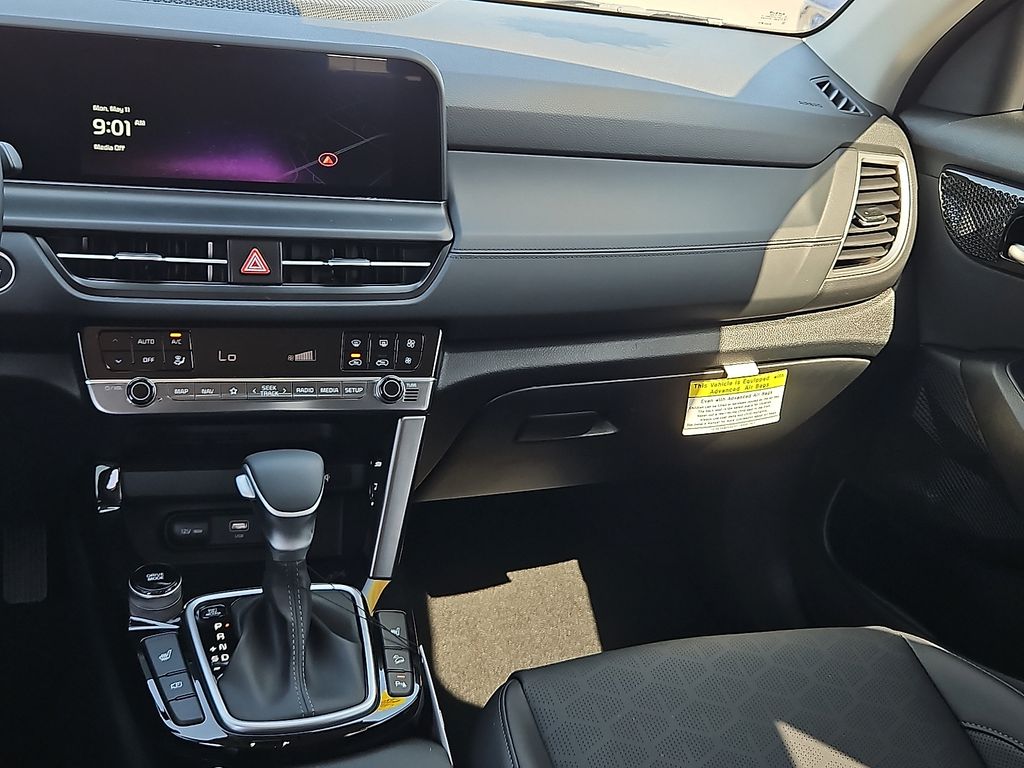 2026 Kia Seltos EX - Photo 17