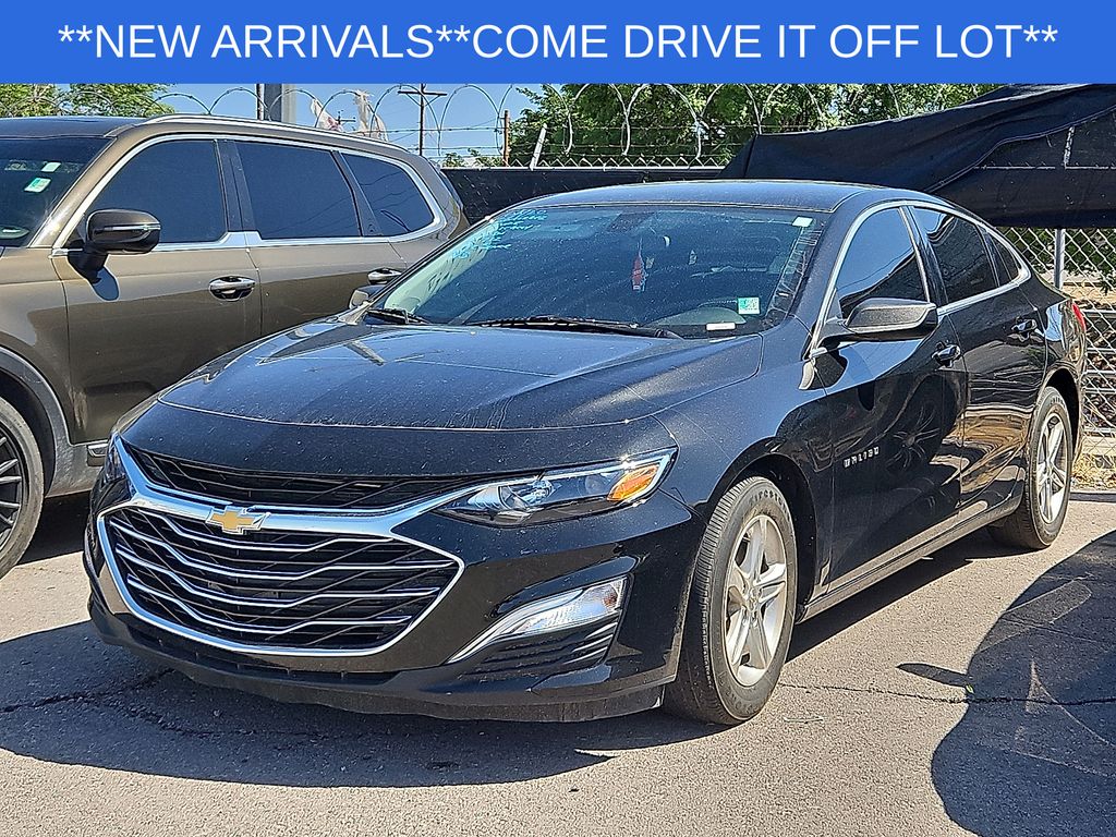 2021 Chevrolet Malibu 1LS's photo