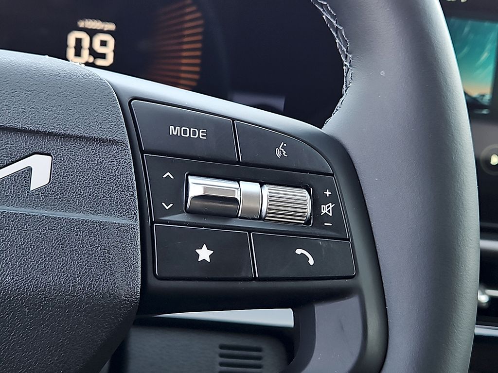 2026 Kia Sportage EX - Photo 23