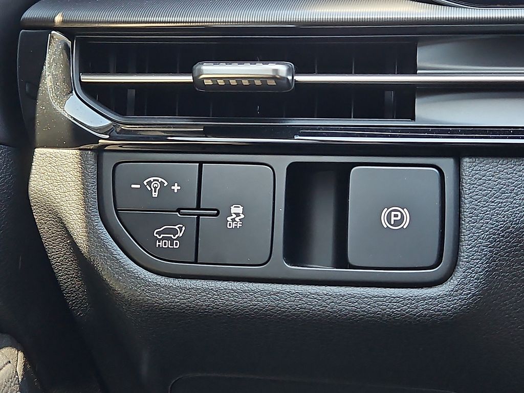 2026 Kia Sportage EX - Photo 21