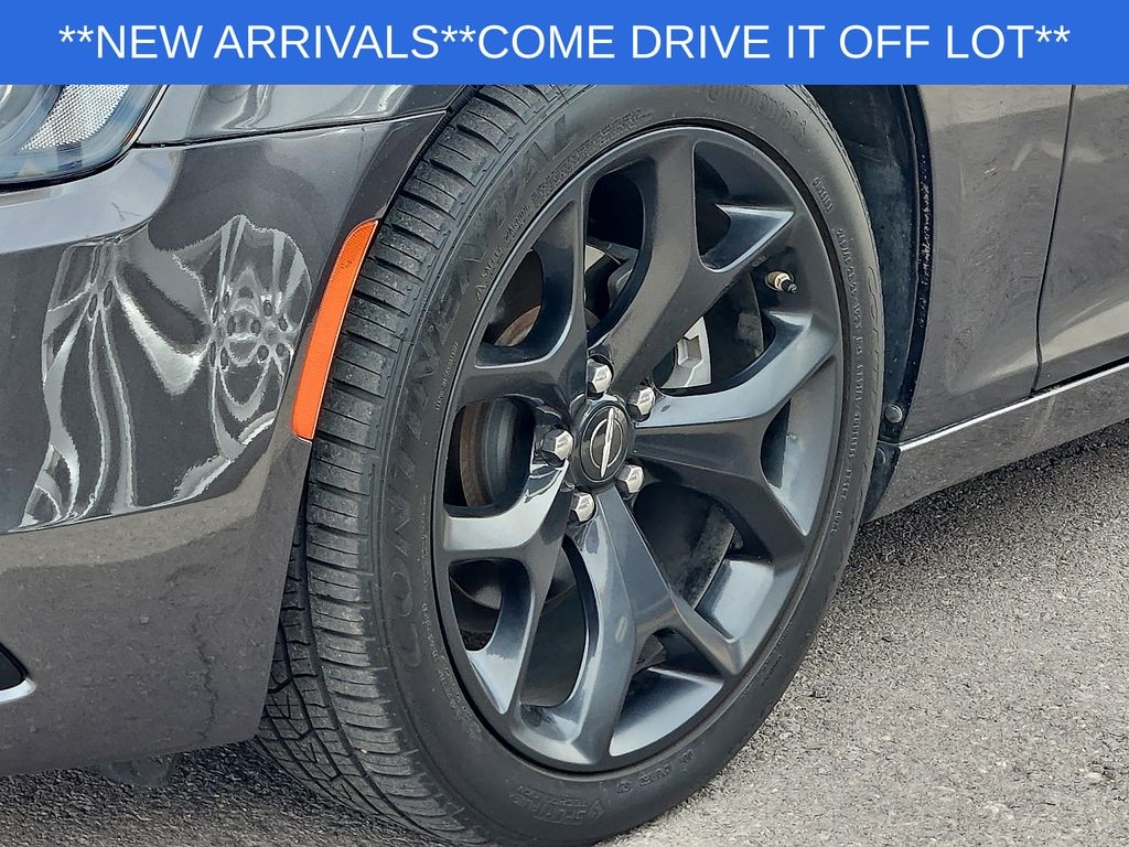 Used 2022 Chrysler 300 Touring Sedan