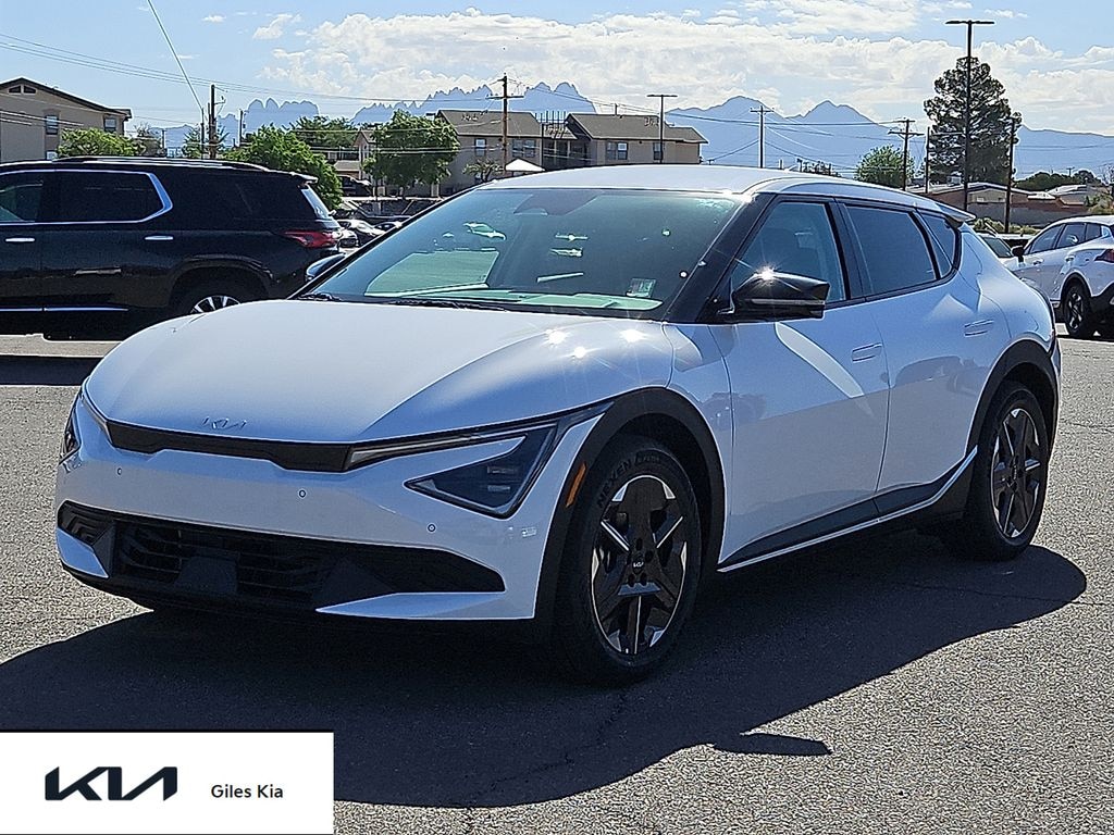 New 2026 Kia EV6 Light Long Range SUV