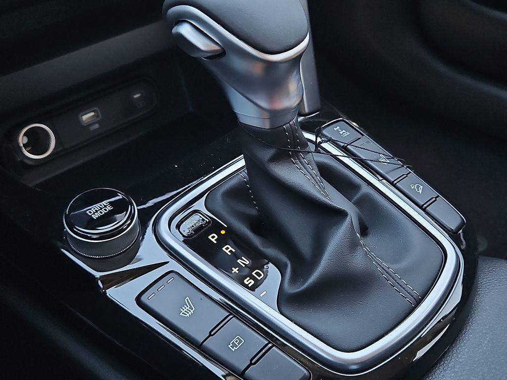 2025 Kia Seltos X-Line - Photo 28