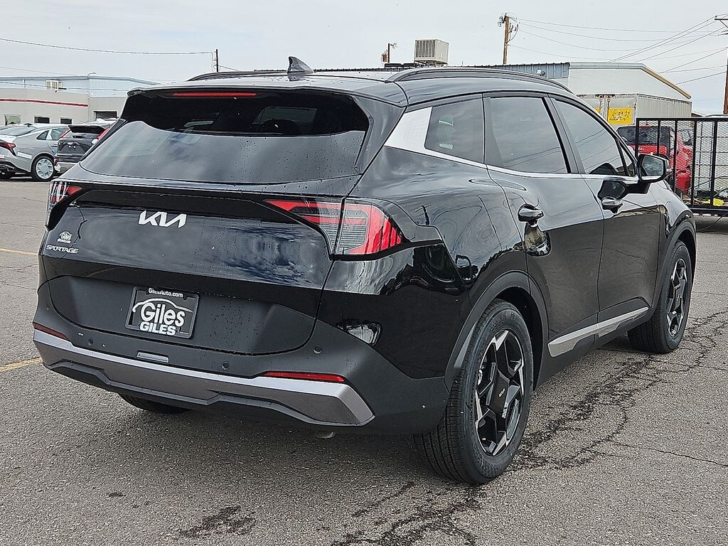 New 2026 Kia Sportage EX SUV