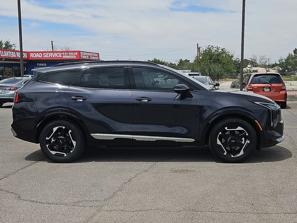 2026 Kia Sportage SX - Photo 6