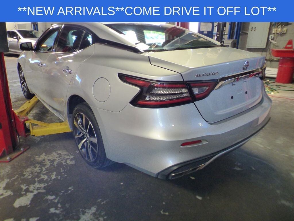 Used 2020 Nissan Maxima 3.5 SV Sedan