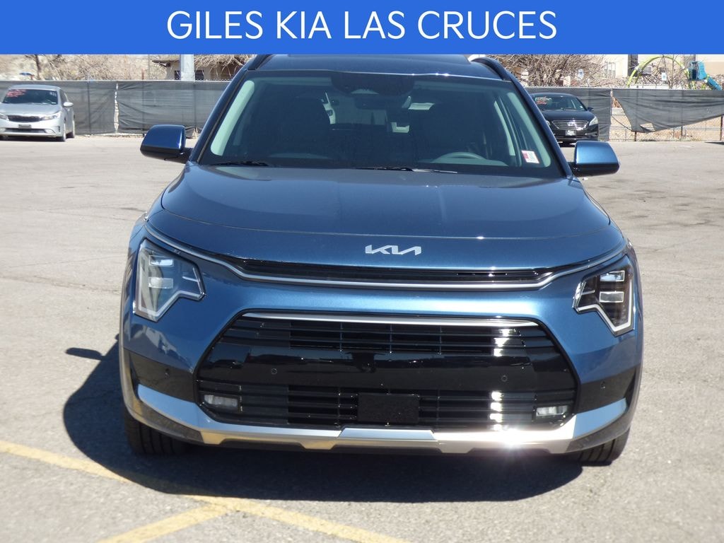 New 2025 Kia Niro SX Touring SUV