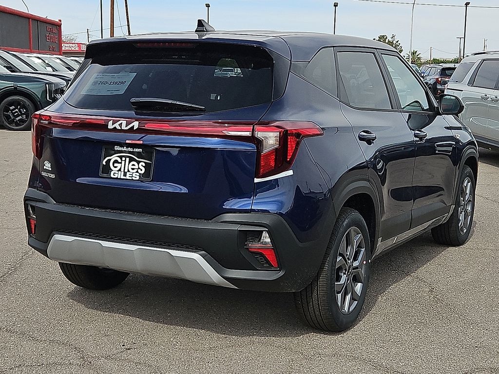 New 2026 Kia Seltos LX SUV