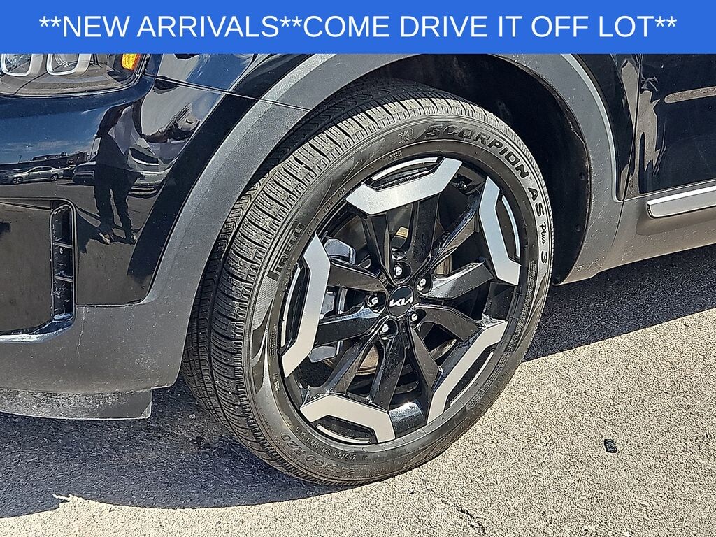Used 2024 Kia Telluride S SUV