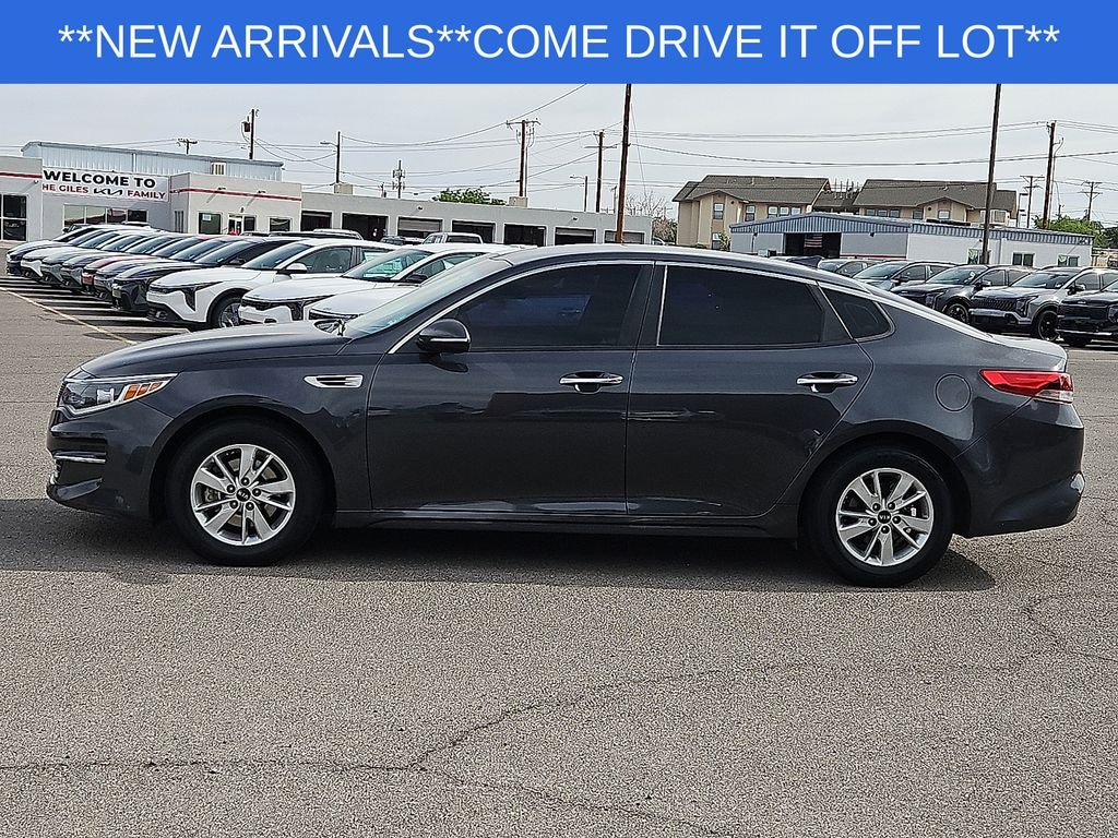 Used 2018 Kia Optima LX Sedan
