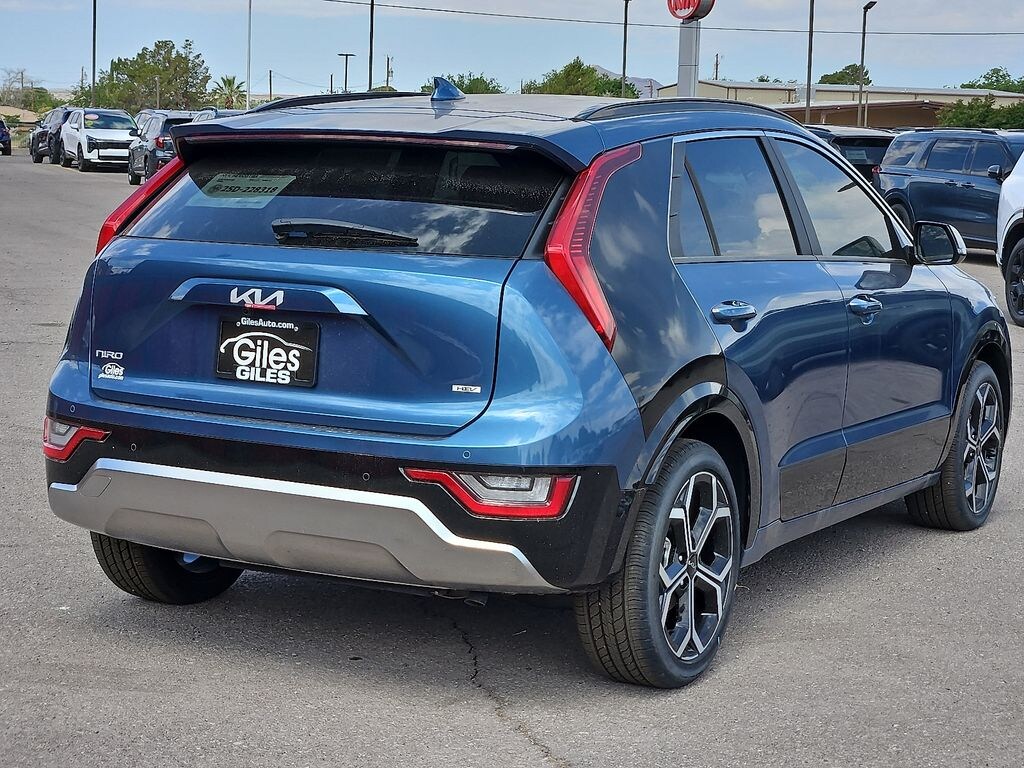 New 2025 Kia Niro SX Touring SUV