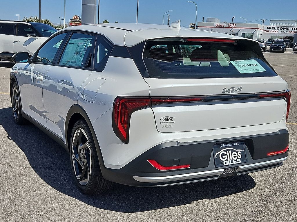 New 2026 Kia K4 Hatchback EX Hatchback
