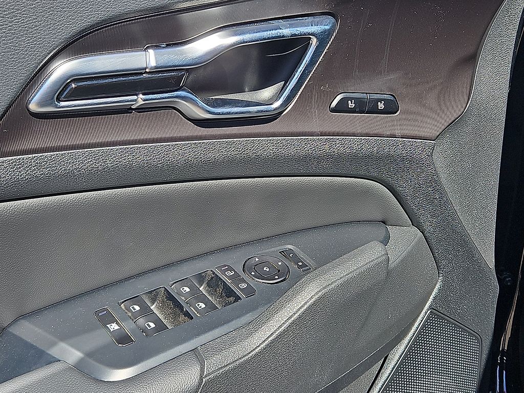 2026 Kia Sportage SX - Photo 18