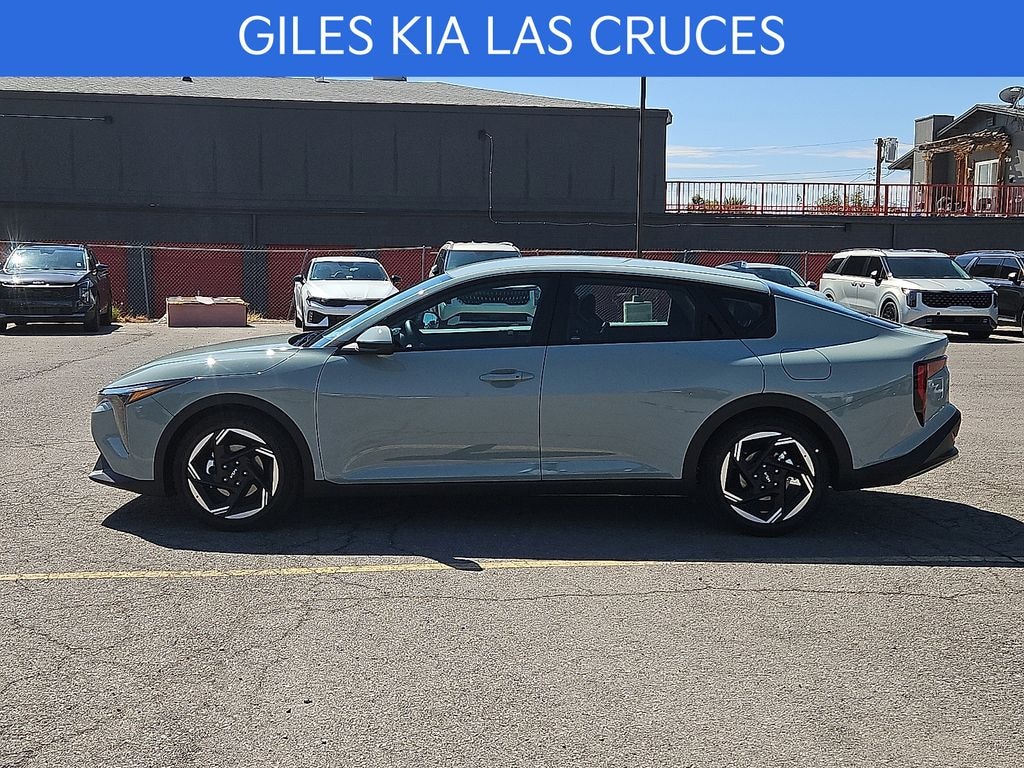 New 2026 Kia K4 EX Sedan