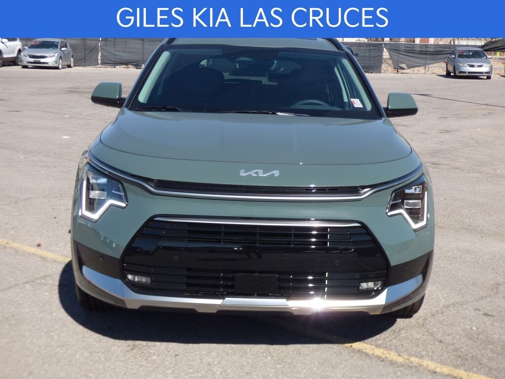 New 2025 Kia Niro SX Touring SUV