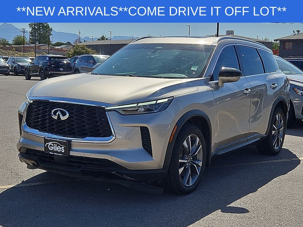 Used 2023 INFINITI QX60 Luxe SUV