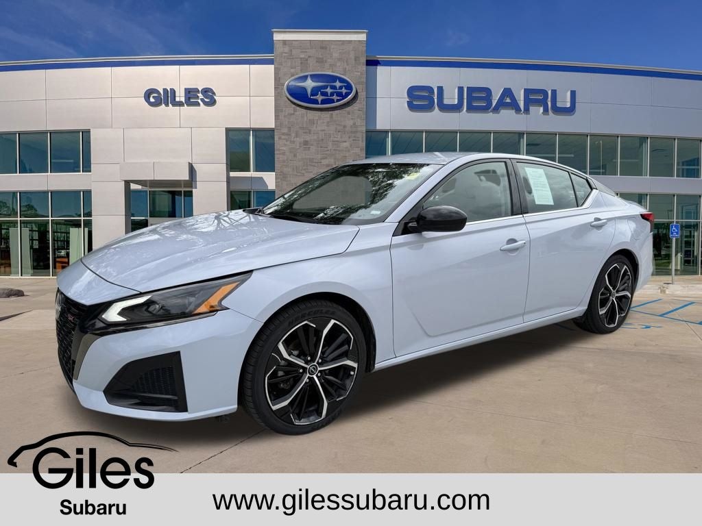 Used 2024 Nissan Altima 2.5 SR Sedan