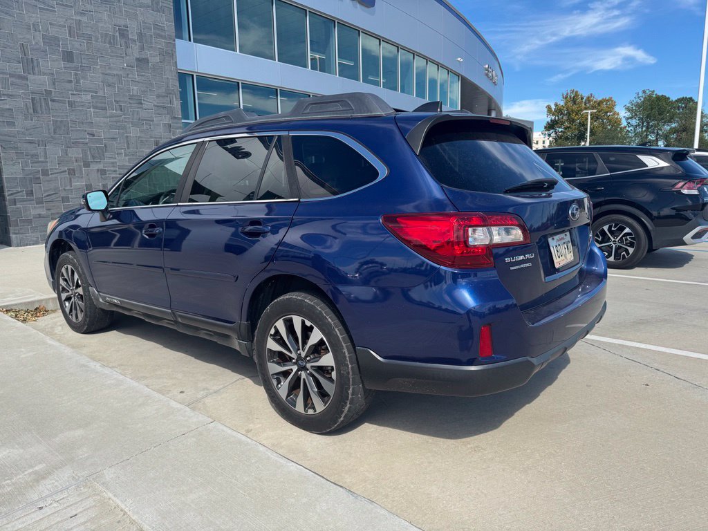 Used 2017 Subaru Outback 2.5i SUV