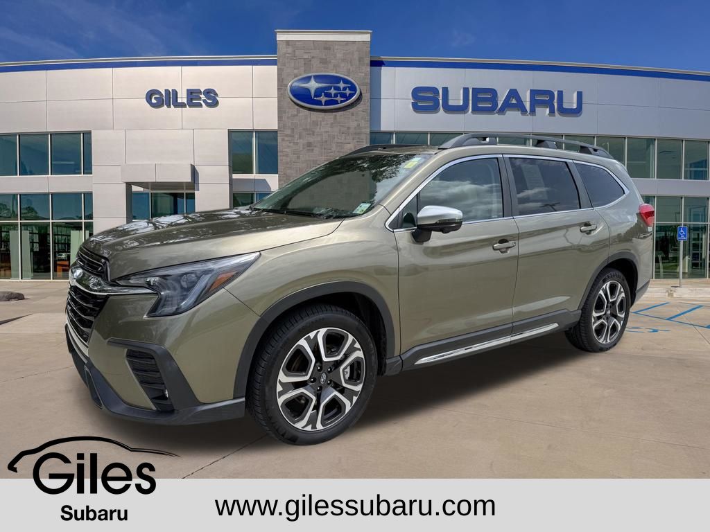 2023 Subaru Ascent Limited 7 Passenger's photo
