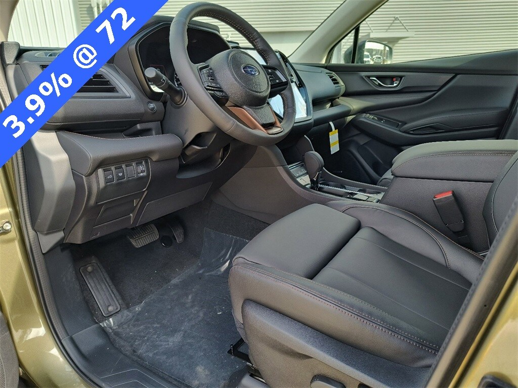 2025 Subaru Ascent Limited photo 2