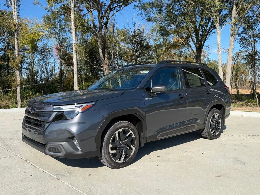 New 2025 Subaru Forester Limited SUV