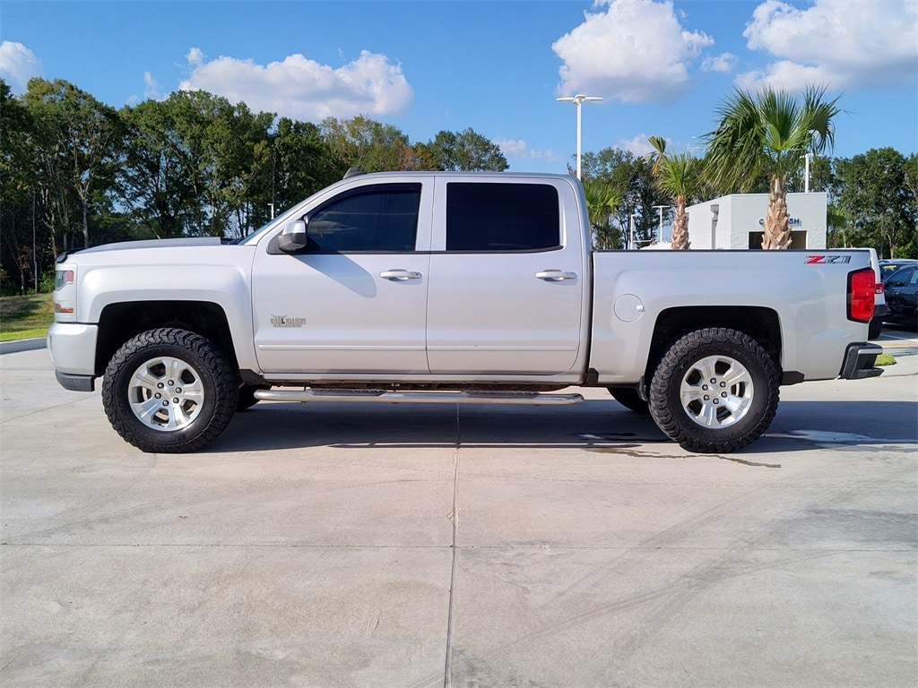 Used 2018 Chevrolet Silverado 1500 LT Truck