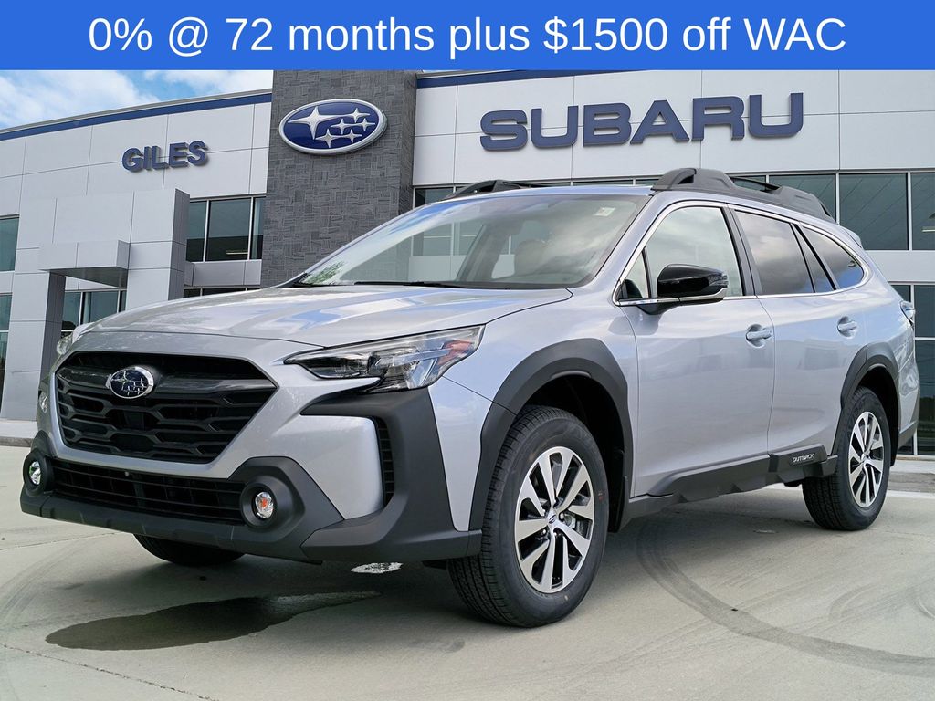 2025 Subaru Outback Premium's photo