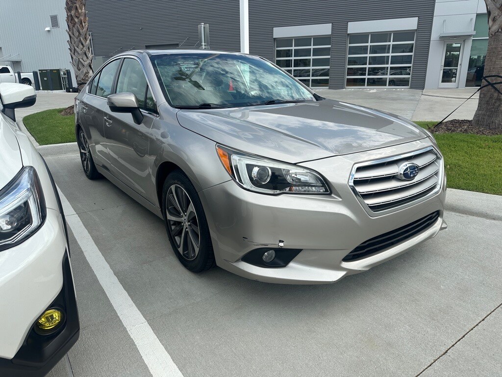 2017 Subaru Legacy 2.5i photo 2
