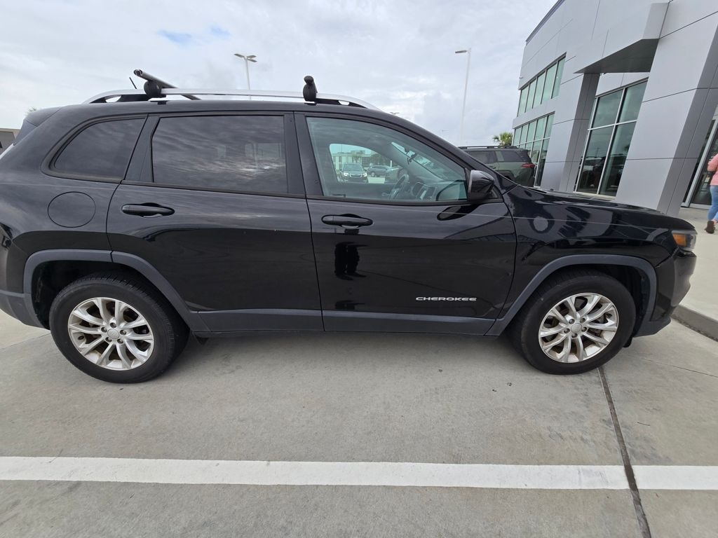 Used 2020 Jeep Cherokee Latitude SUV