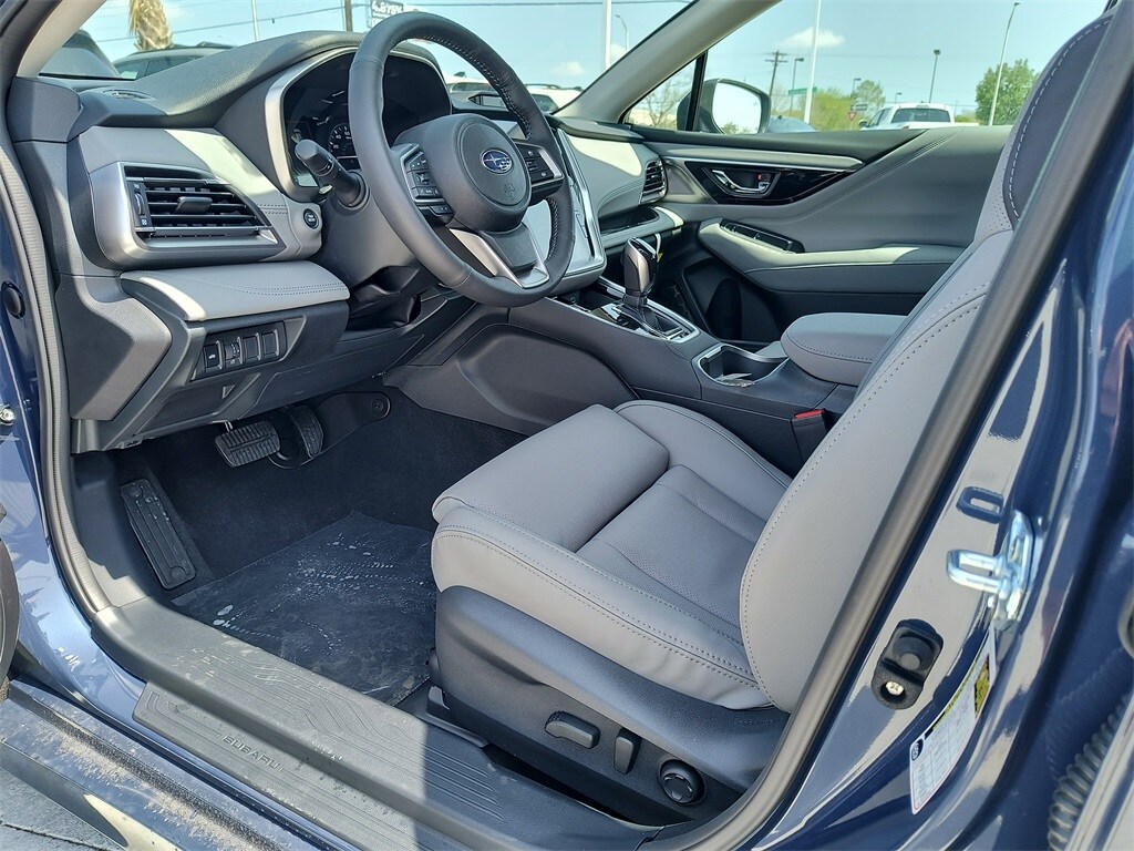 2025 Subaru Legacy Limited photo 2