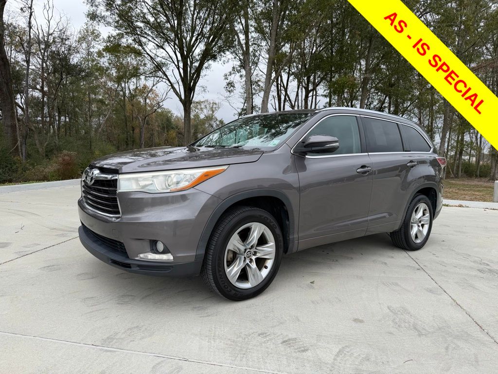 2016 Toyota Highlander Limited's photo