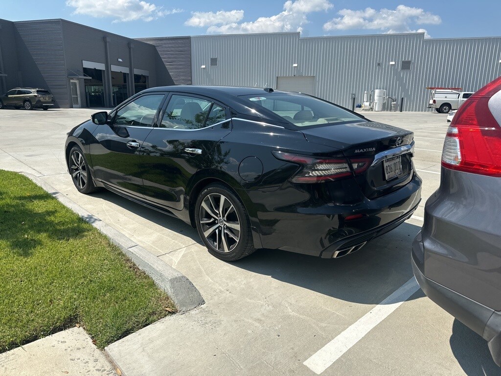 2020 Nissan Maxima SV photo 3