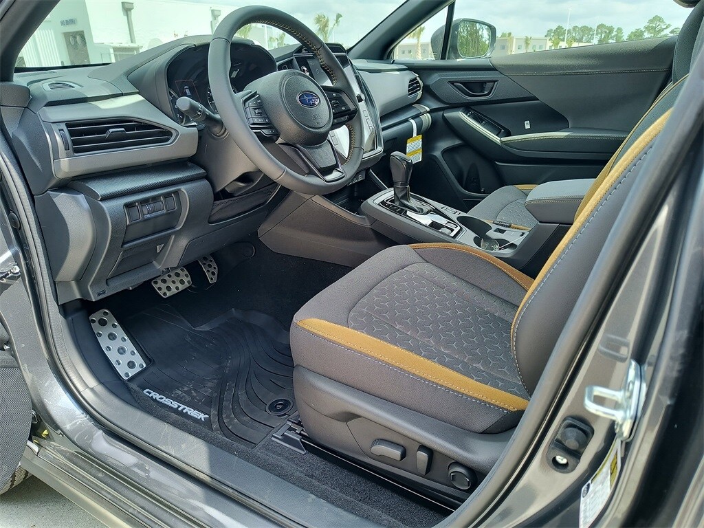 2025 Subaru Crosstrek Sport photo 2