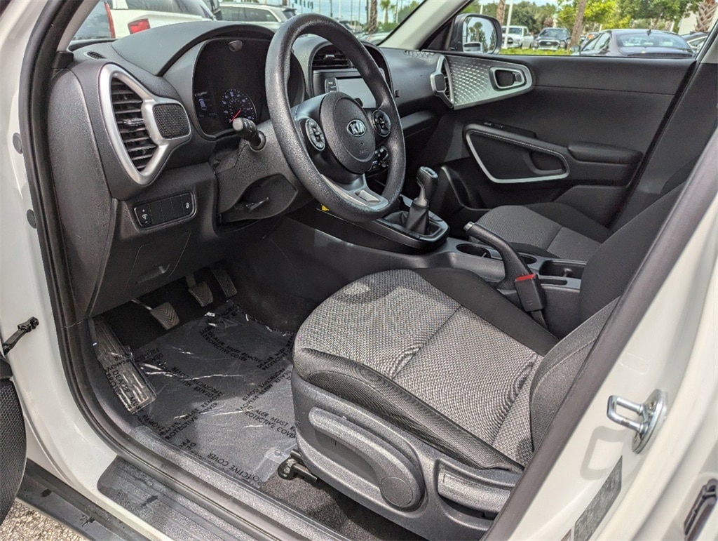 Used 2020 Kia Soul LX with VIN KNDJ22AUXL7029559 for sale in Lafayette, LA