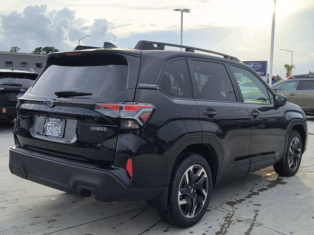 New 2025 Subaru Forester Premium SUV