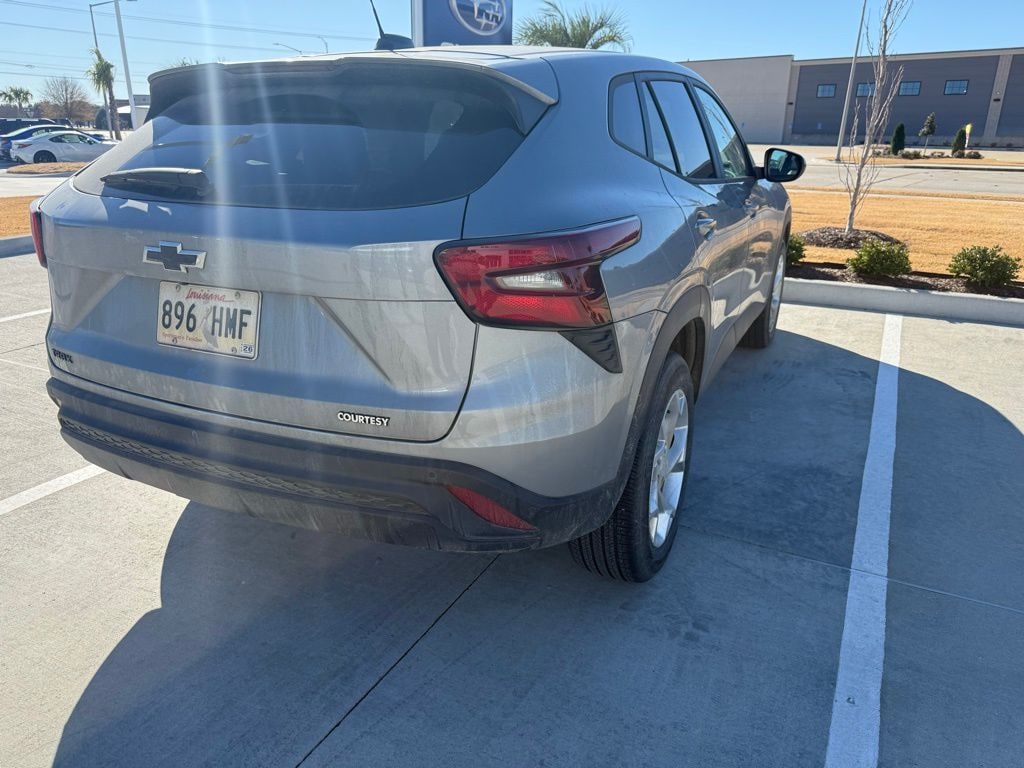 Used 2025 Chevrolet Trax LS SUV