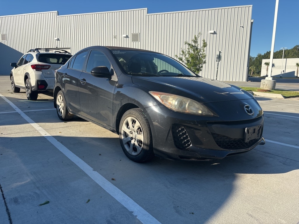 Used 2013 Mazda Mazda3 i Sport Sedan