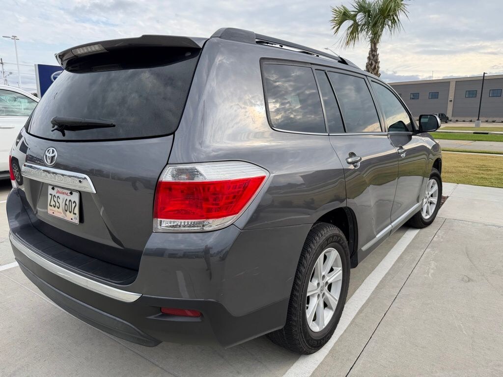 Used 2013 Toyota Highlander Base SUV