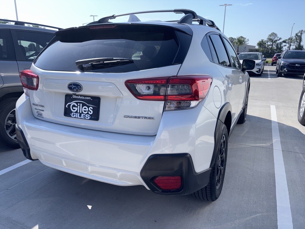 2023 Subaru Crosstrek Premium photo 3