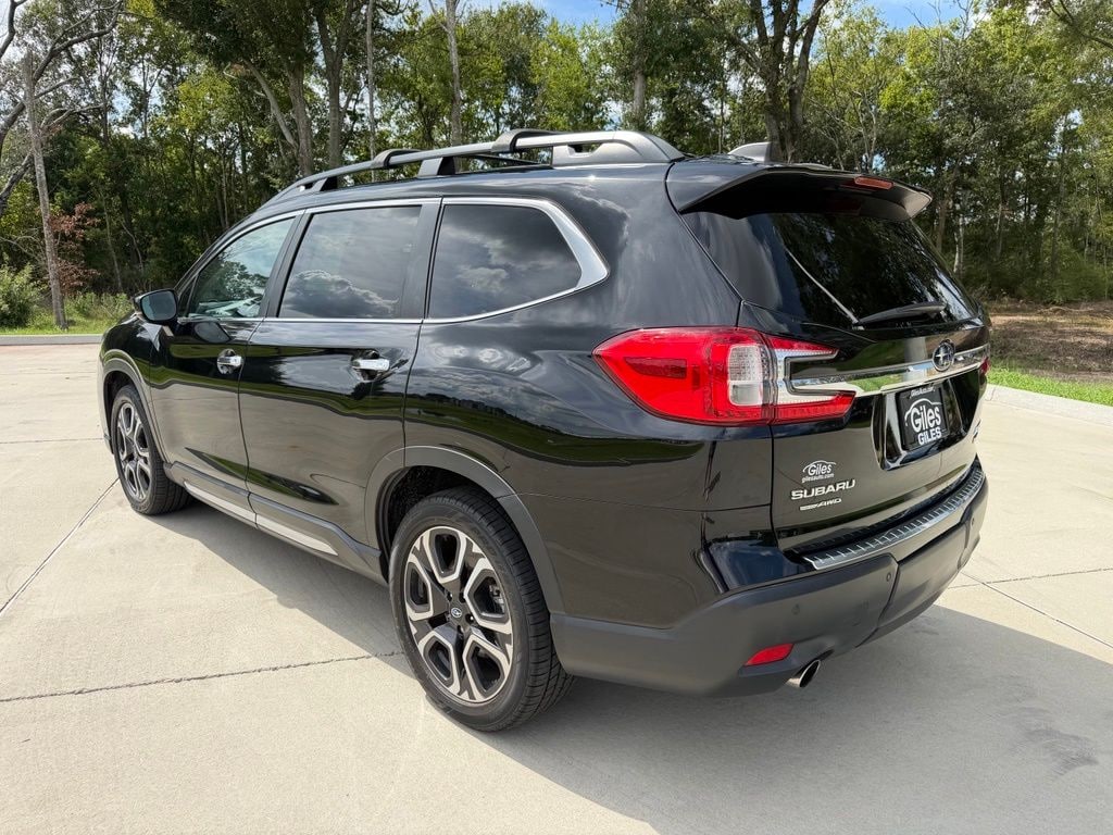 Used 2024 Subaru Ascent Touring SUV
